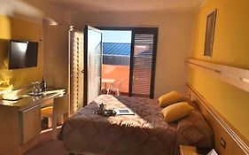 Hotel Antares